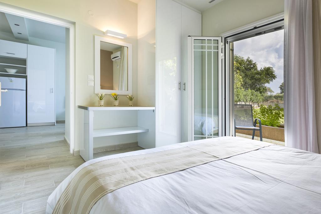Olive Grove Studios & Apartments Svoronata Exteriér fotografie