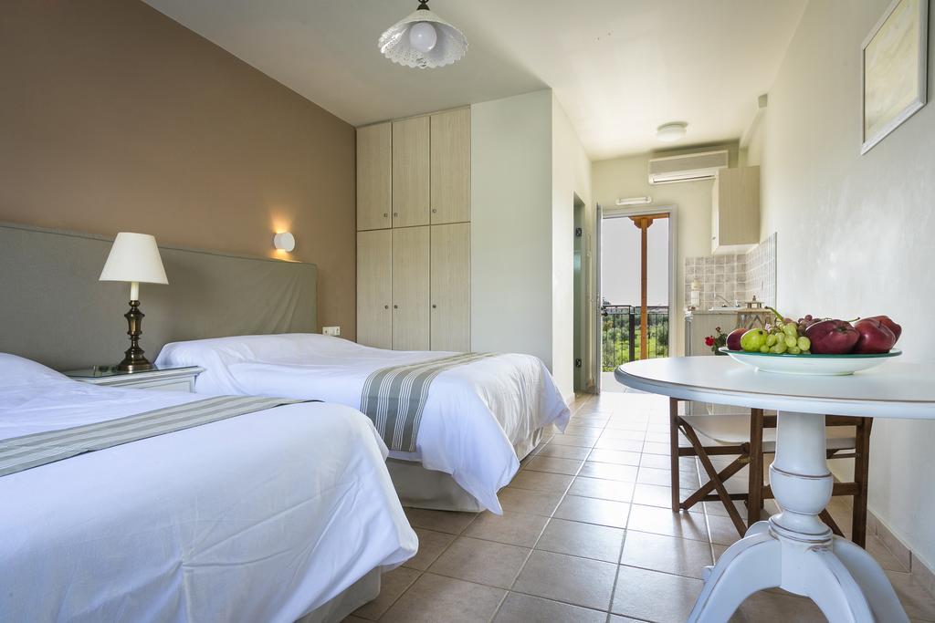 Olive Grove Studios & Apartments Svoronata Exteriér fotografie