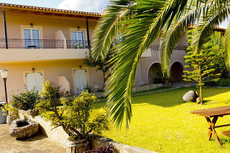 Olive Grove Studios & Apartments Svoronata Exteriér fotografie